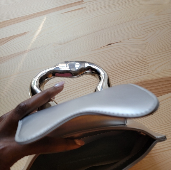 Metallic Hanbag - Picture 8 of 12